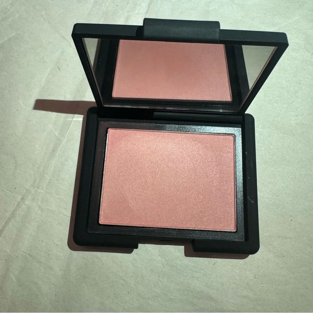 Nars blush